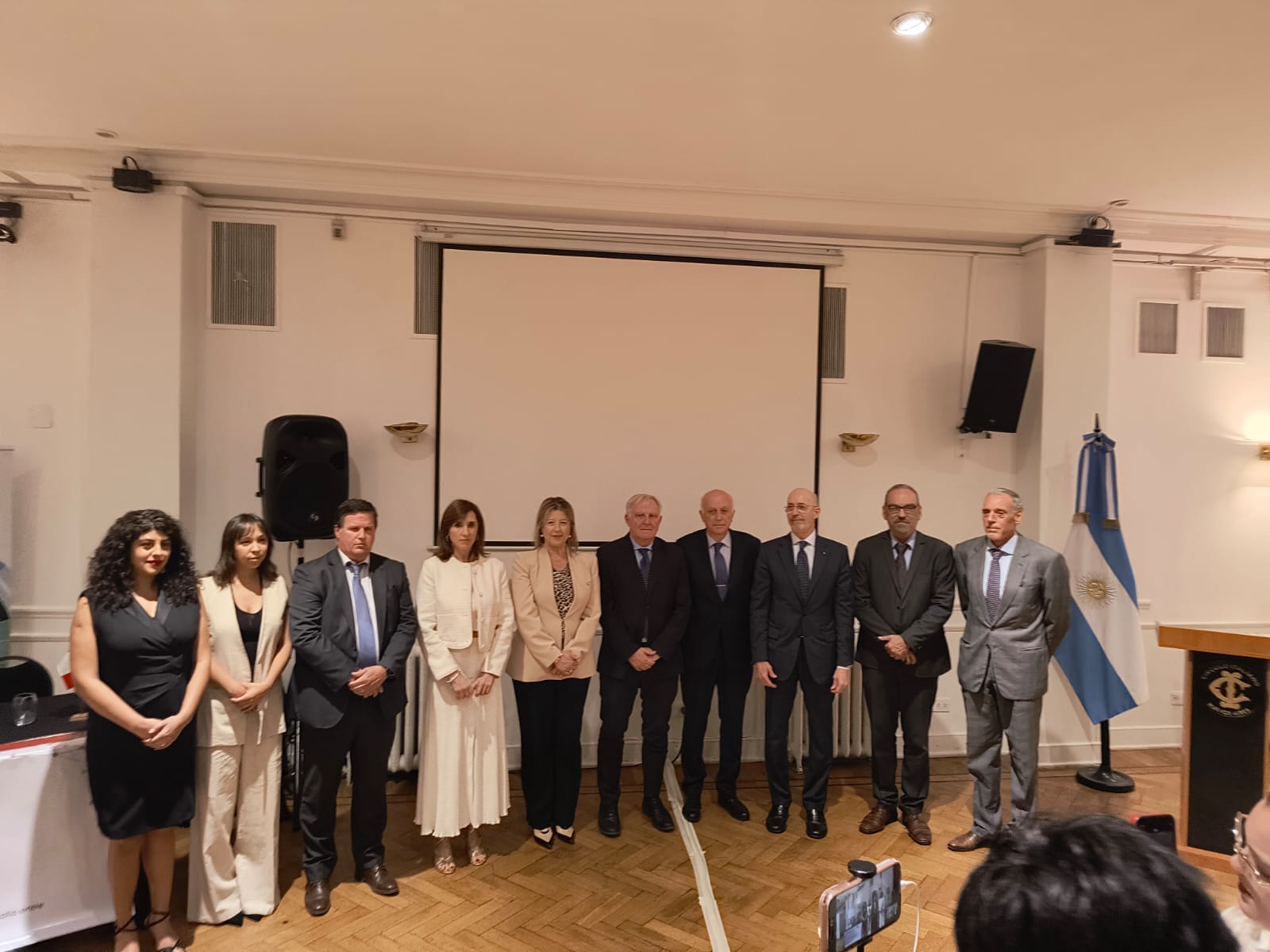 WhatsApp Image 2025-11-26 at 16.07.42