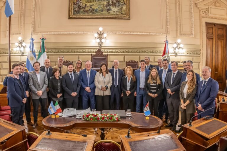 10.Parlamento Provincia